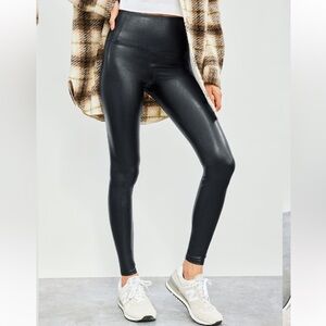 Wilfred Free Daria Leather Legging